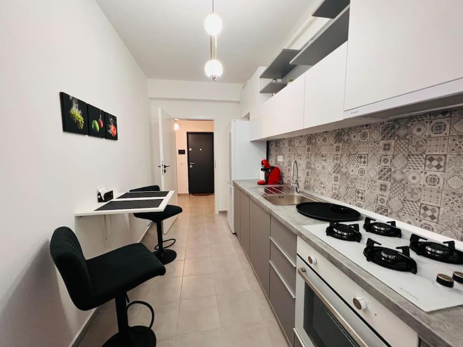 Stylish Urban Studio, Sky Garden * Bucarest